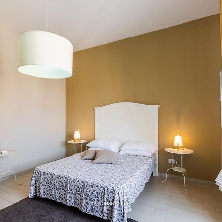 Il 49 Rooms Noto Exteriör bild